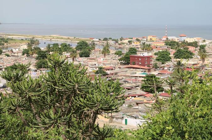 walk to the city of Luanda